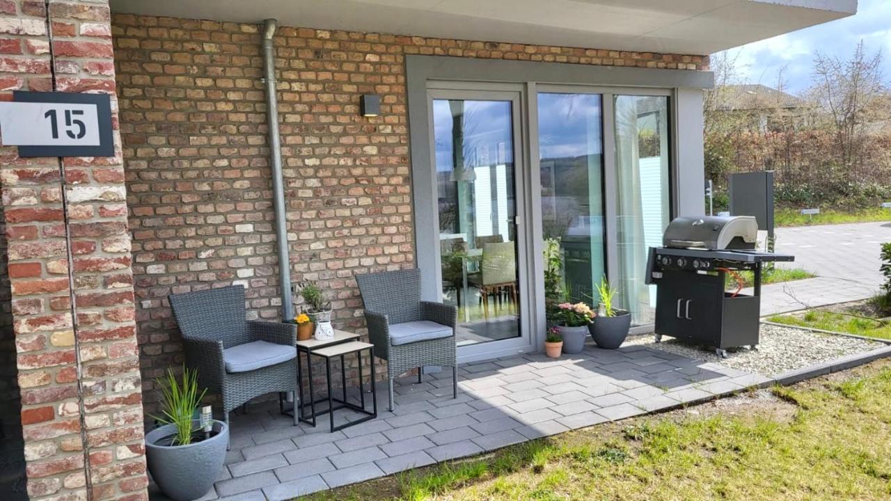 Feriendomizil Moehne Mit Seeblick Und Sauna Möhnesee Exteriör bild